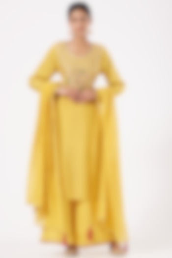 Yellow Embroidered Kurta Set by Aditya Sikand at Pernia's Pop Up Shop