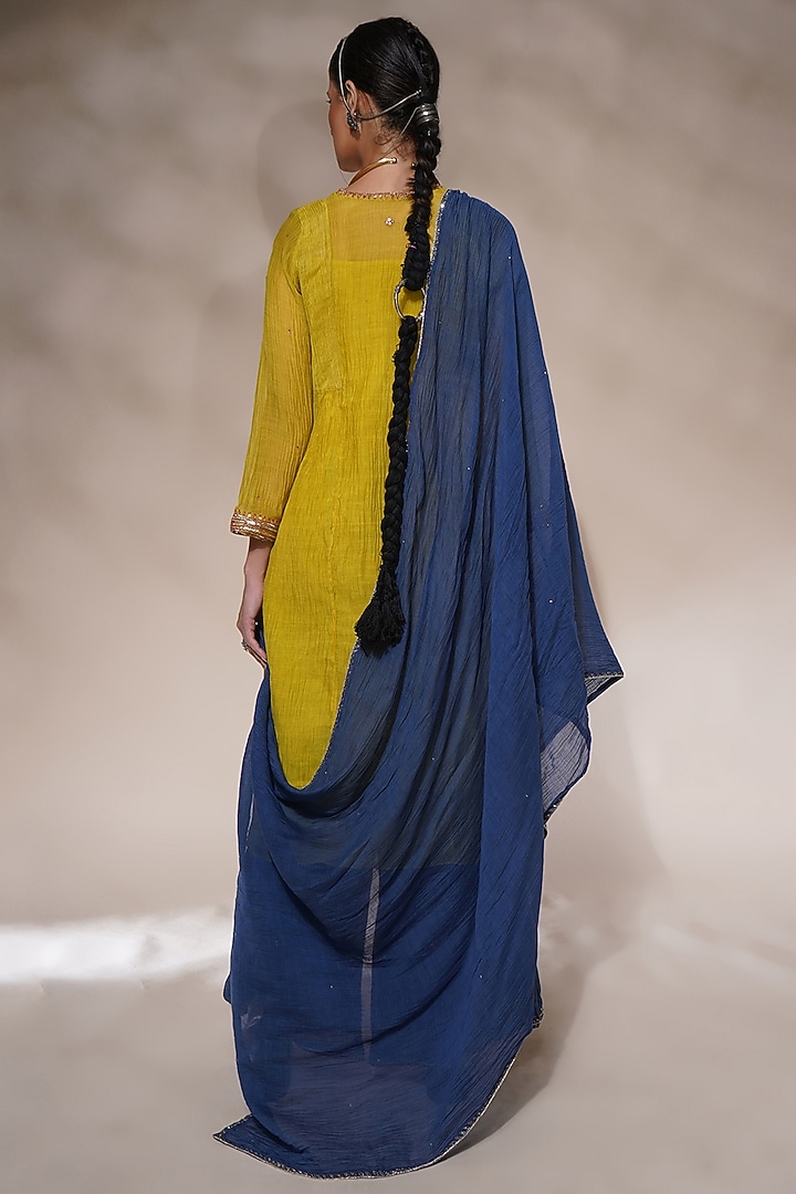 Acid Yellow Cotton Silk Embroidered Kurta Set by Aditya Sikand at Pernia's Pop Up Shop