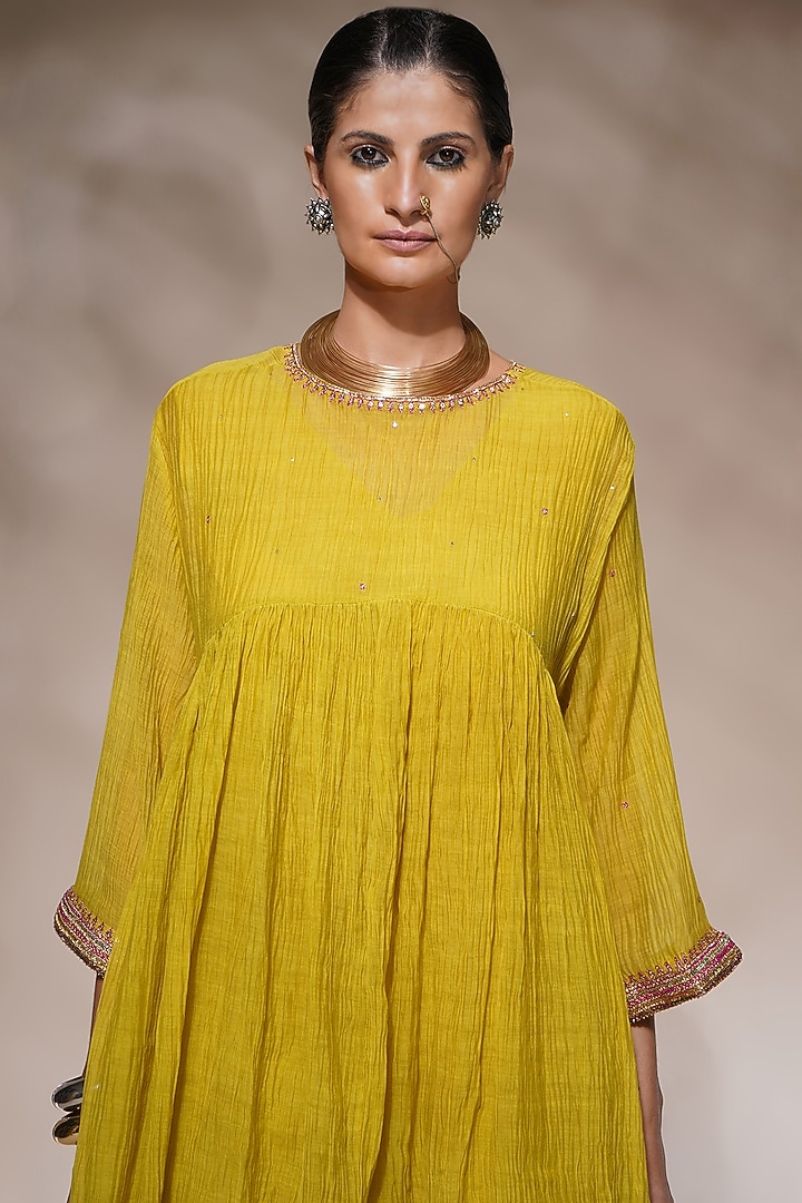 Acid Yellow Cotton Silk Embroidered Kurta Set by Aditya Sikand at Pernia's Pop Up Shop