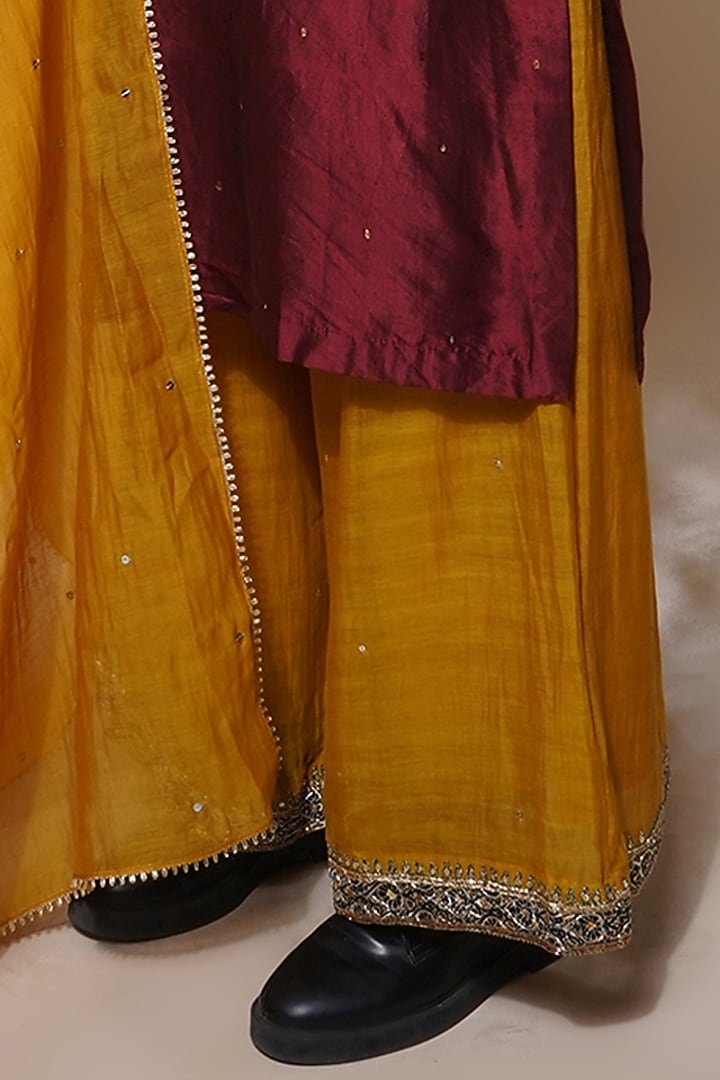 Maroon Cotton Silk Embroidered Kurta Set by Aditya Sikand at Pernia's Pop Up Shop