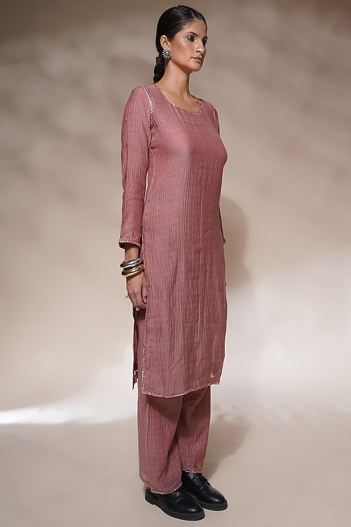 Blush Pink Cotton Silk Embroidered Kurta Set by Aditya Sikand at Pernia's Pop Up Shop