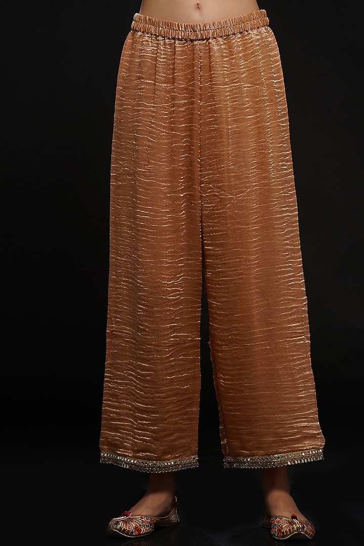 Peach Hue Mirror Embroidered Kurta Set by Aditya Sikand at Pernia's Pop Up Shop