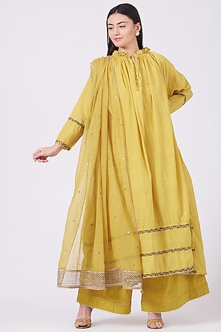 Yellow Hand Embroidered Kurta Set by Aditya Sikand