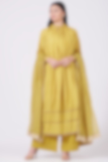 Yellow Hand Embroidered Gathered Kurta Set by Aditya Sikand at Pernia's Pop Up Shop