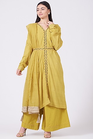Yellow Thread Hand Embroidered Kurta Set by Aditya Sikand