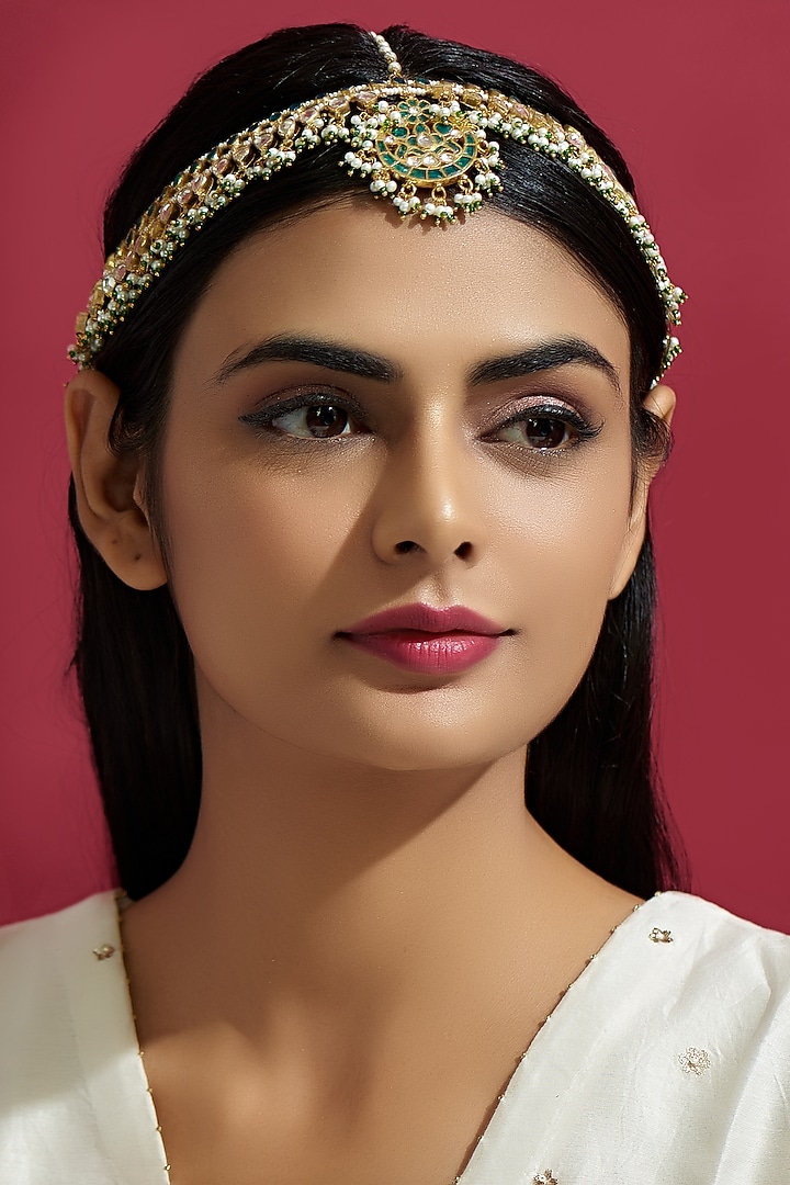 Gold Finish Kundan Polki Mathapatti by Adityam Jewels at Pernia's Pop Up Shop