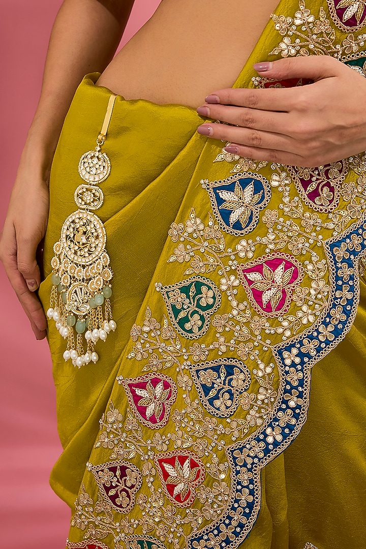 Gold Finish Kundan Polki Satka by Adityam Jewels at Pernia's Pop Up Shop