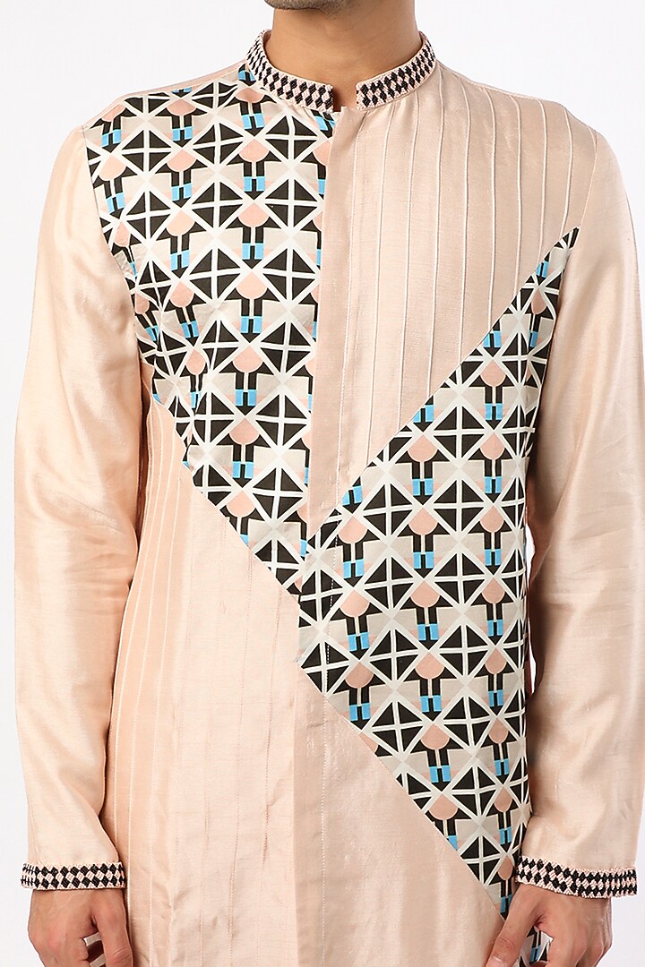 Cream Geometric Printed Kurta Set by Adah Men at Pernia's Pop Up Shop