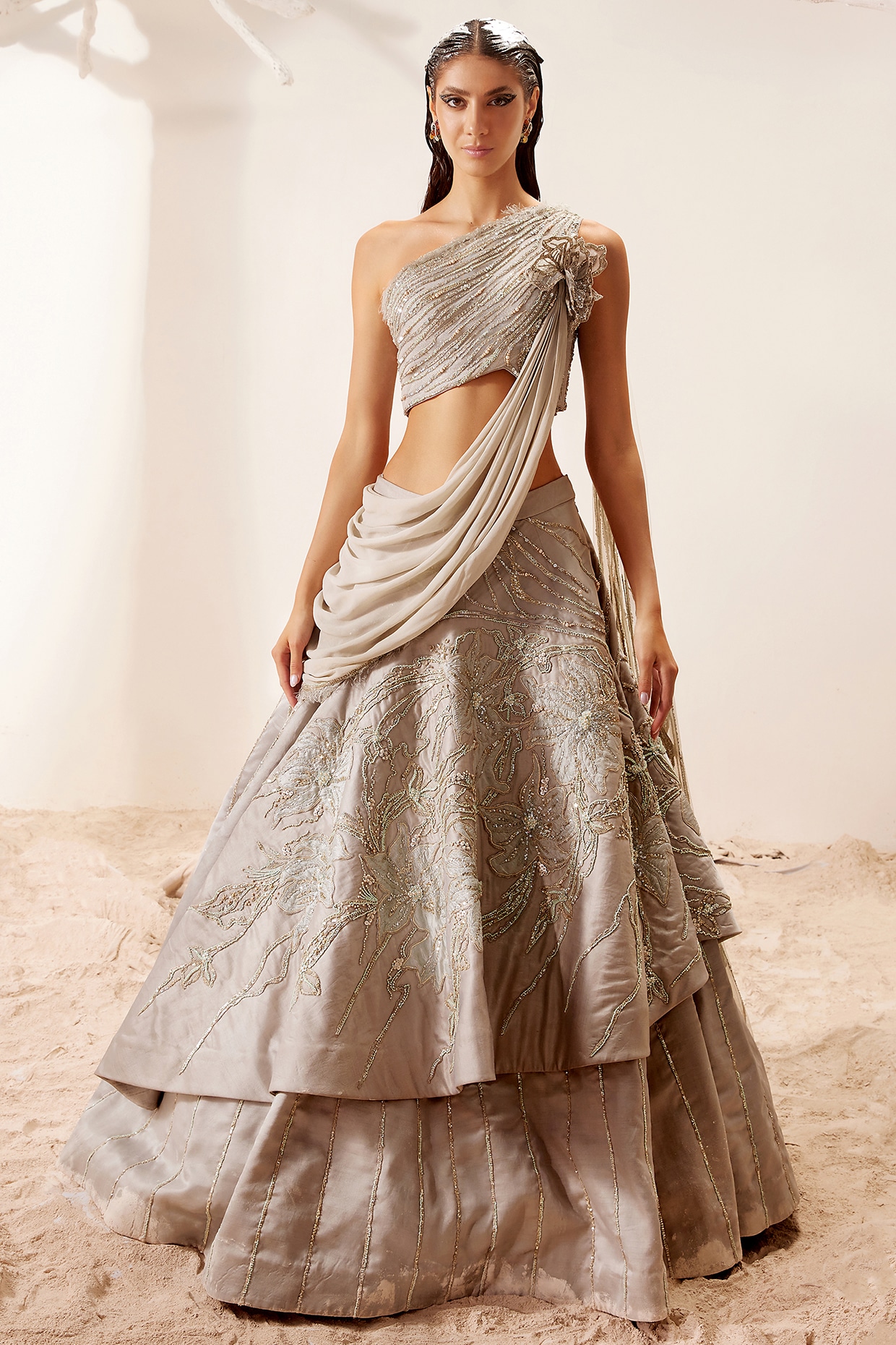 Shyamal Bhumika | Designer bridal lehenga, Bridal lehenga choli, Raw silk  lehenga
