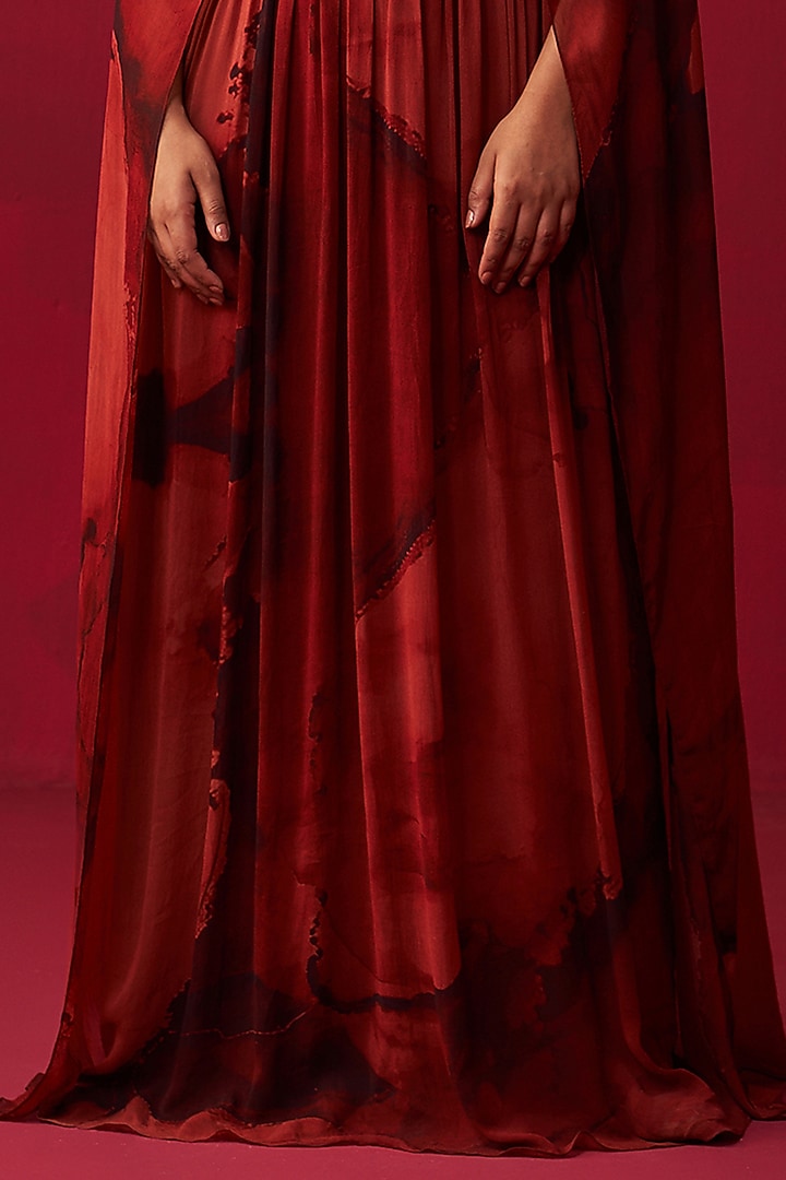 Red Georgette Marble Printed Kaftan by Adaara Couture at Pernia's Pop Up Shop