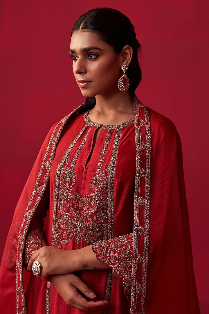 Red Cotton Silk Embroidered Kurta Set by Adaara Couture at Pernia's Pop Up Shop