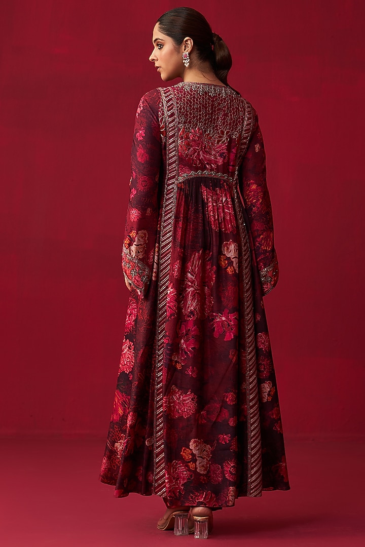 Pink Russian Silk Floral Printed Kurta Set by Adaara Couture at Pernia's Pop Up Shop