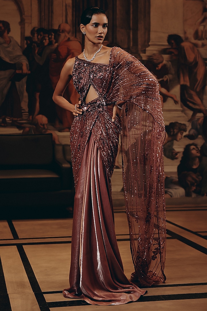 Berry Blush Net & Luxe Satin Embroidered Cut-Out Reception Saree Set by Adaara Couture at Pernia's Pop Up Shop