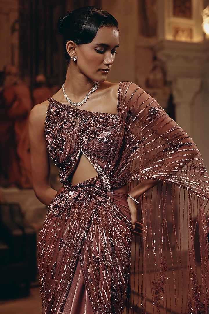 Berry Blush Net & Luxe Satin Embroidered Cut-Out Reception Saree Set by Adaara Couture at Pernia's Pop Up Shop