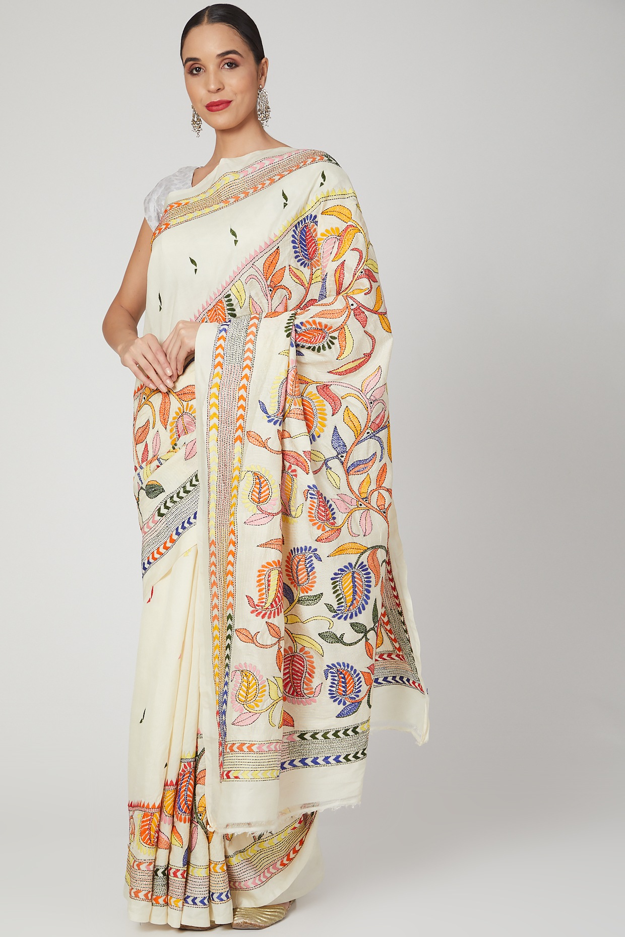 Antique White & Multi-colored Floral Nakshi Kantha Tussar Silk Saree -  Kantha CraftArt | Shop Online at Ethnickart India's Best Ethnic Weares &  Wares