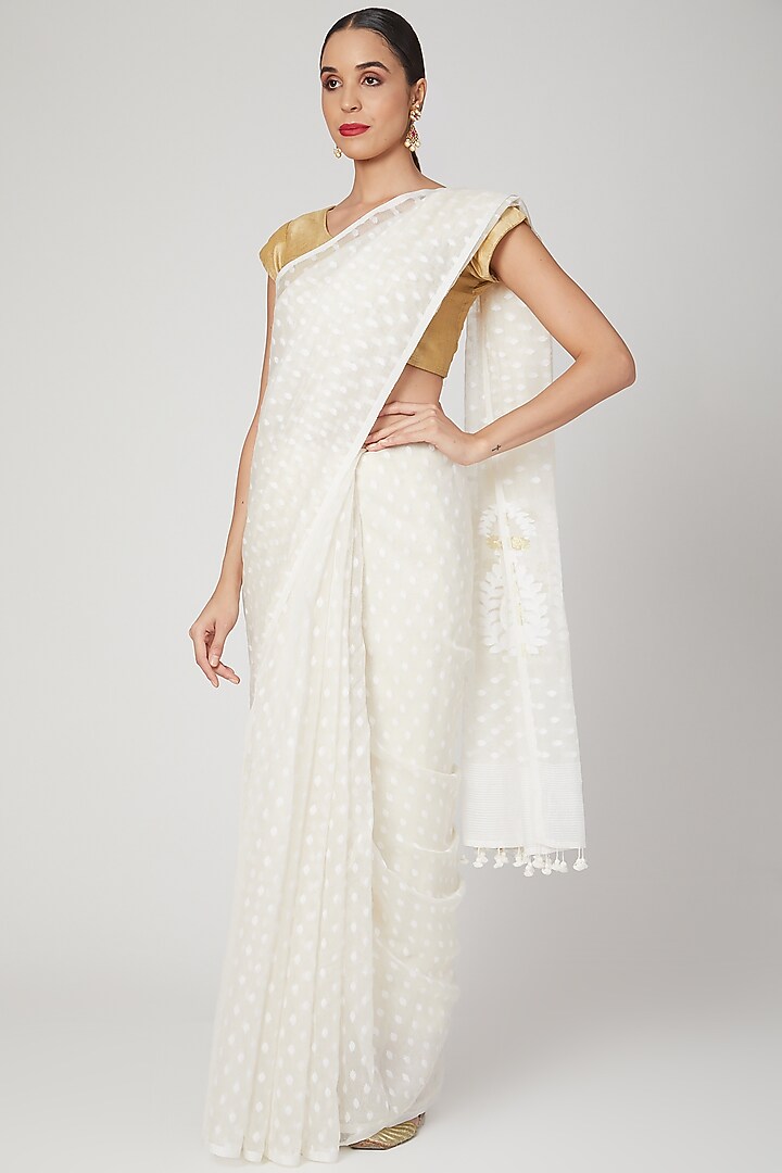 White Floral Motif Festive Saree Set by Aditri at Pernia's Pop Up Shop