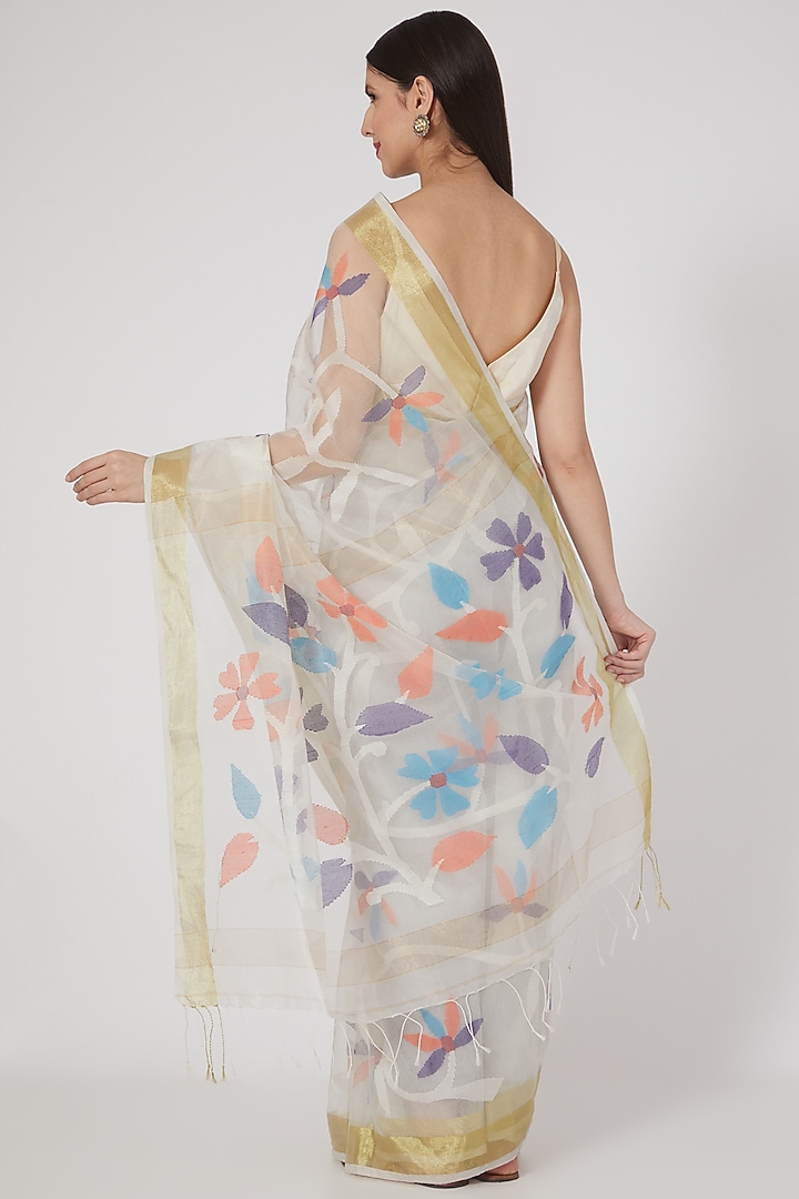 White Resham Silk Jamdani Floral Motifs Party Wear Saree Set by Aditri at Pernia's Pop Up Shop