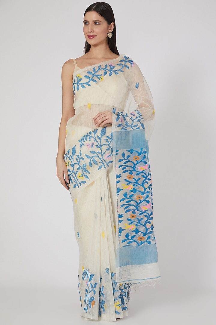 White Resham Silk Floral Motifs Jamdani Saree Set by Aditri
