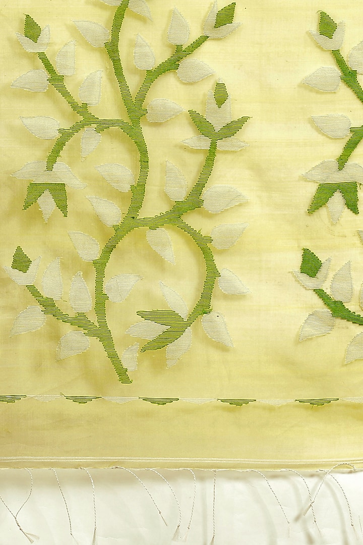 Yellow Jamdani Printed Handloom Party Wear Saree by Aditri at Pernia's Pop Up Shop