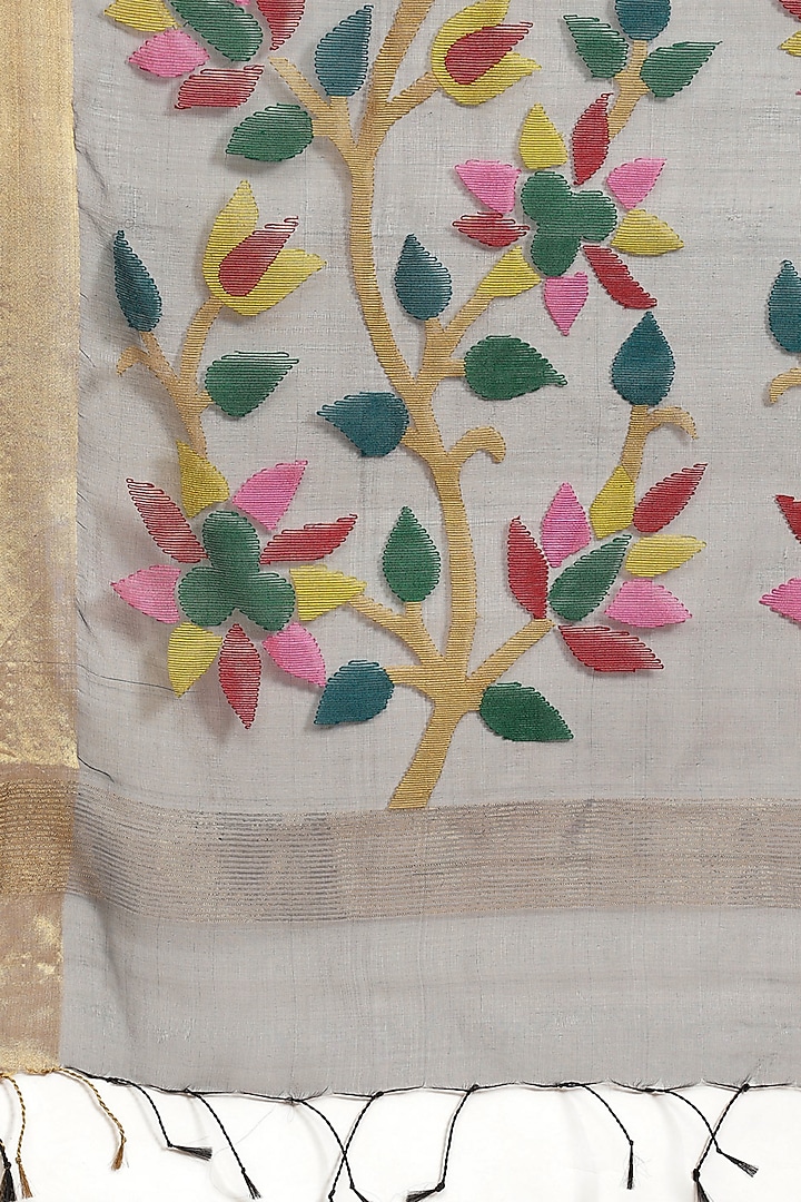 Black Pure Resham Silk Printed & Floral Motif Embroidered Handloom Party Wear Saree by Aditri at Pernia's Pop Up Shop