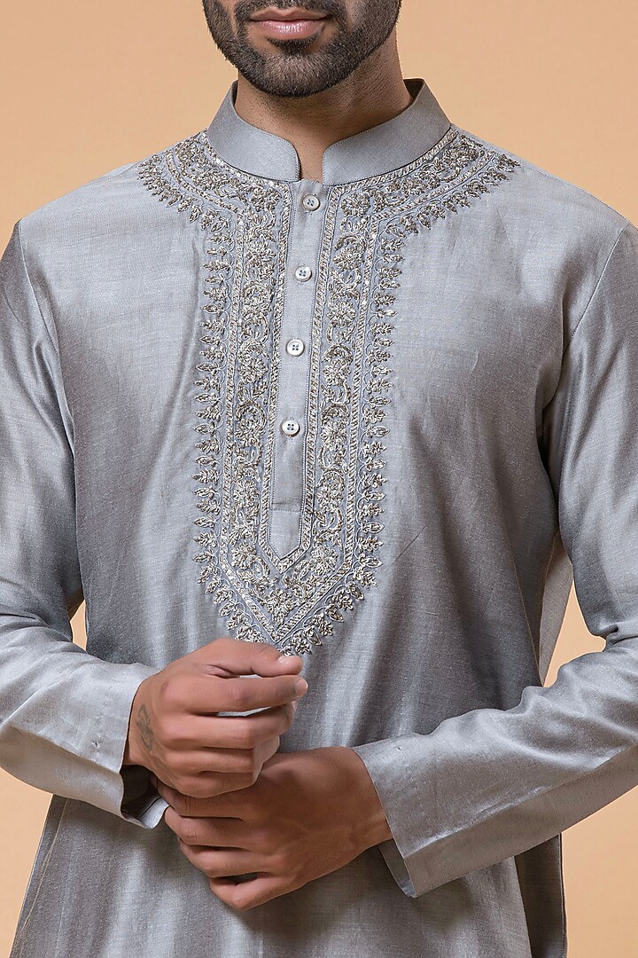 Dark Grey Chanderi Hand Emboridered Kurta Set by Aditya Sachdeva Men at Pernia's Pop Up Shop