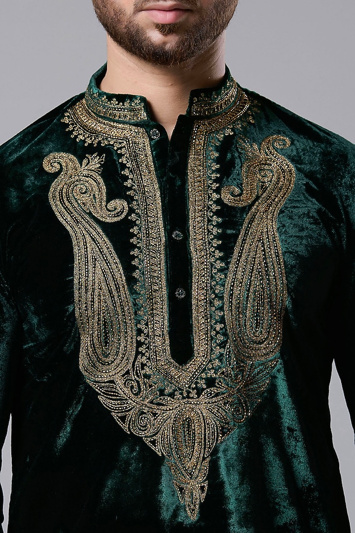Dark Green Velvet Zari Machine Work Kurta Set by Aditya Sachdeva Men at Pernia's Pop Up Shop