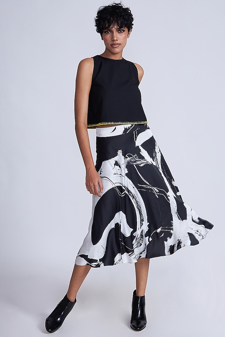 Black & White Suiting Slub Satin Printed Skirt Set by Advait