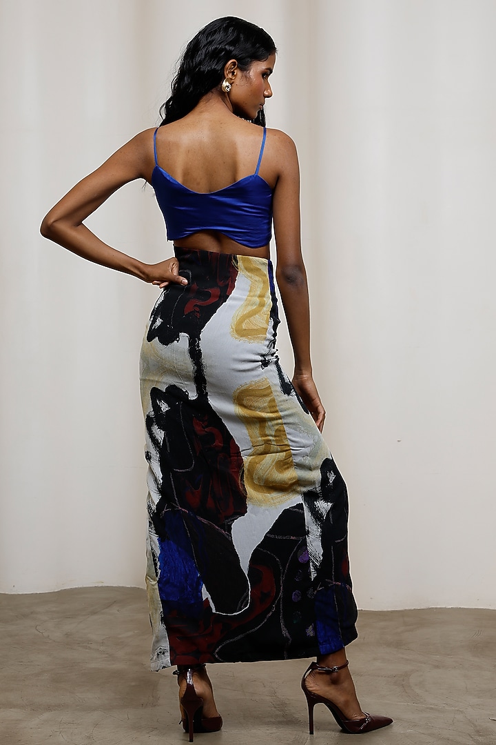 Black Crinkle Chiffon Printed High-Waisted Skirt Set by Advait at Pernia's Pop Up Shop