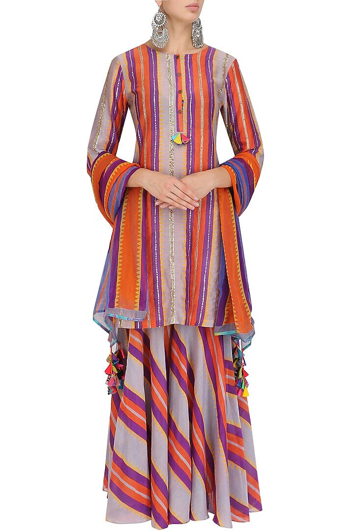 Grey striped kurta and sharara pants set available only at Pernia's Pop Up Shop.