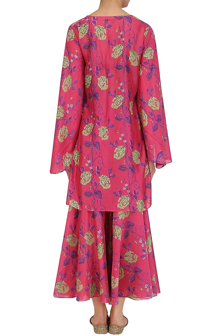 Pink floral printed kurta and sharara pants set available only at Pernia's Pop Up Shop.