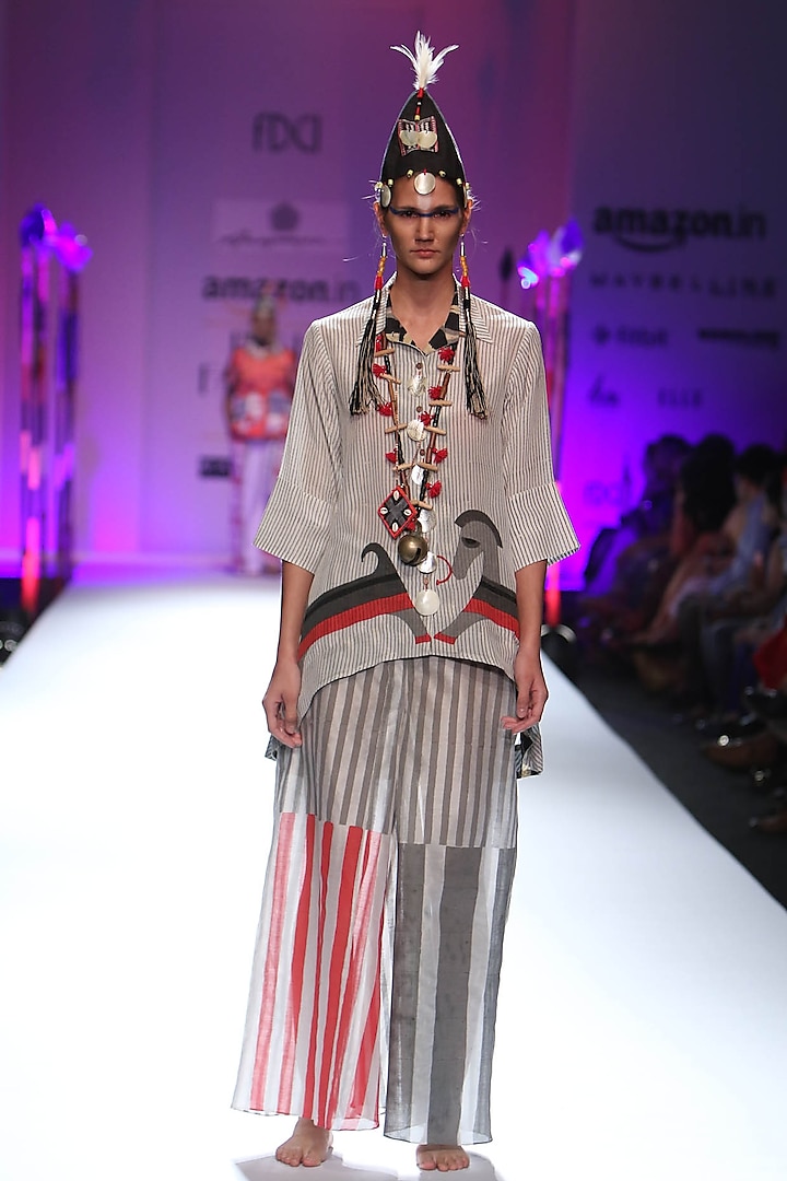 Grey stripes and horse printed asymmetric shirt by Anupamaa Dayal