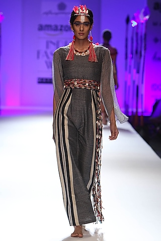 Black and white zigzag pattern dress with cowrie by Anupamaa Dayal