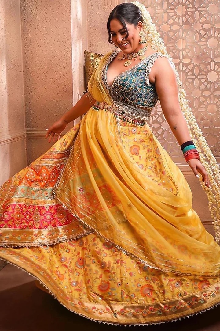 Pastel Green Embroidered Wedding Lehenga Set by Aditi Gupta at Pernia's Pop Up Shop