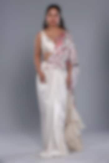 Ivory Satin & Organza Hand Embroidered Wedding Saree Set by Aditi Gupta at Pernia's Pop Up Shop