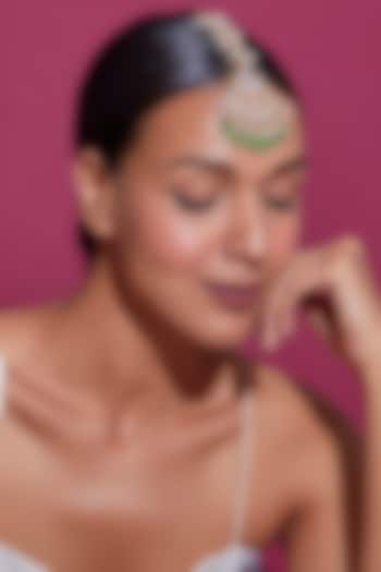 Gold Finish Kundan Polki Maang Tikka by Adityam Jewels at Pernia's Pop Up Shop