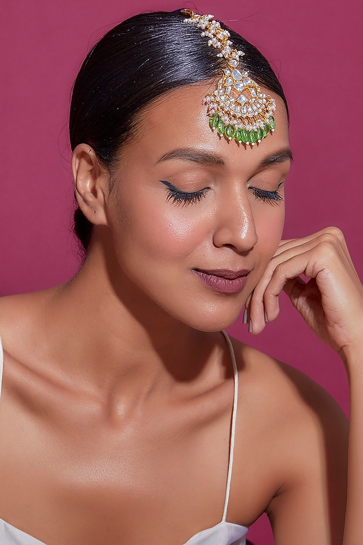 Gold Finish Kundan Polki Maang Tikka by Adityam Jewels at Pernia's Pop Up Shop