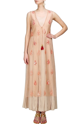 Peach embroidered long kurta with pleated dress by Anshul Apoorva-The DramaQueens