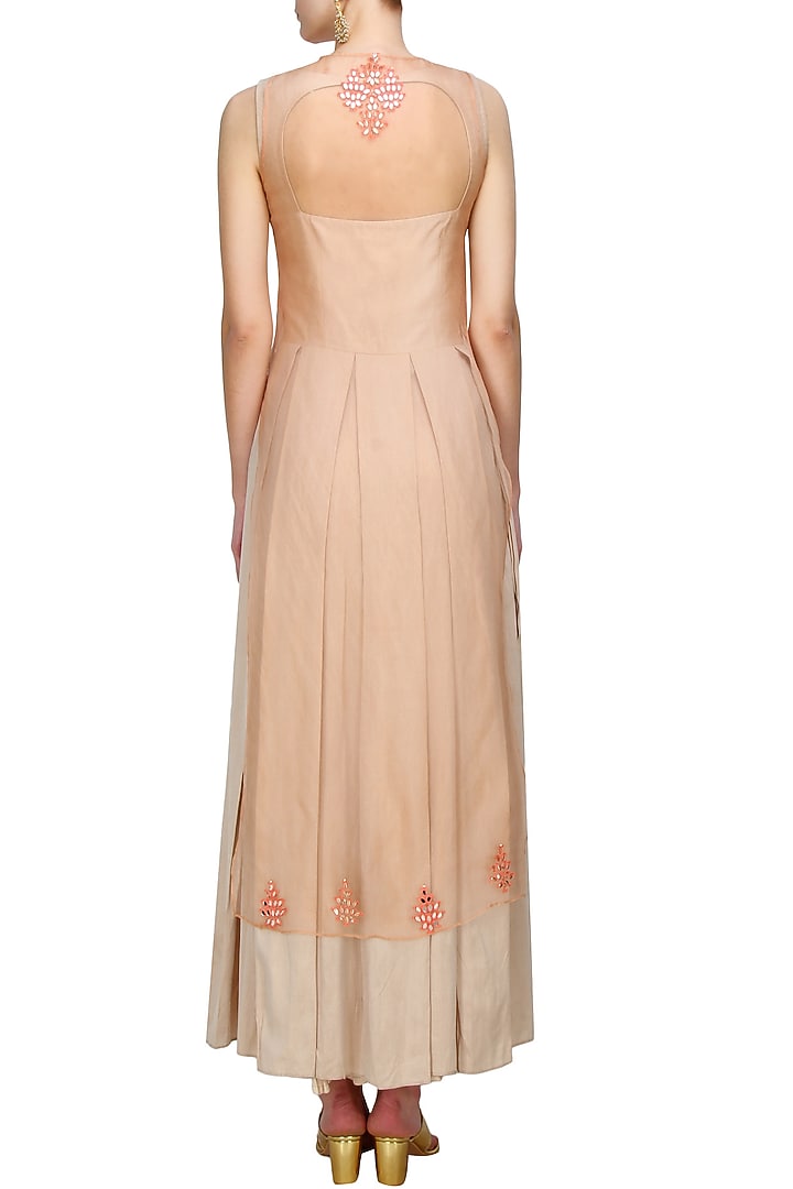 Anshul Apoorva-The DramaQueens presents Peach embroidered long kurta with pleated dress available only at Pernia's Pop Up Shop.