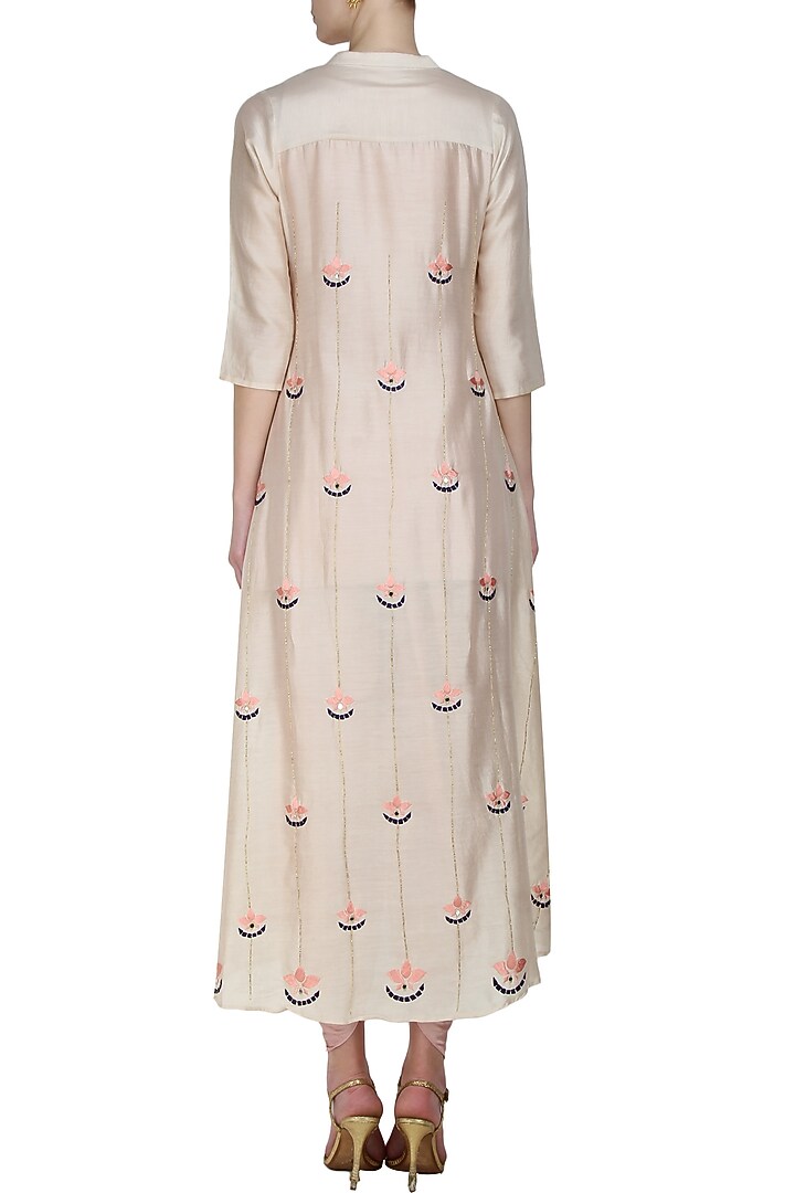 Anshul Apoorva-The DramaQueens presents Asymmetric blush long kurta and dhoti pants set available only at Pernia's Pop Up Shop.