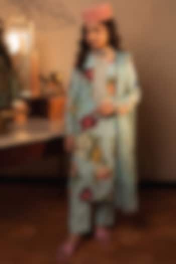 Blue Viscose Crepe Floral Printed Kurta Set For Girls by Affroz Kids at Pernia's Pop Up Shop