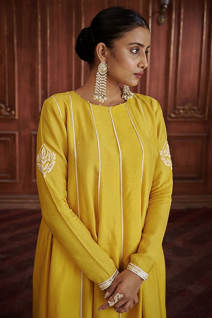 Yellow Russian Silk Embroidered Kurta Set by Affroz at Pernia's Pop Up Shop