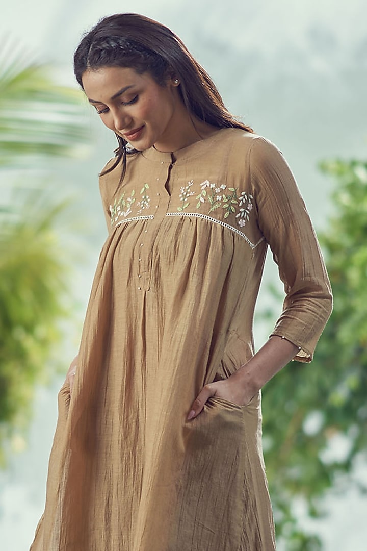 Brown Mal Cotton Thread Embroidered Gathered Kurta Set by Affroz at Pernia's Pop Up Shop