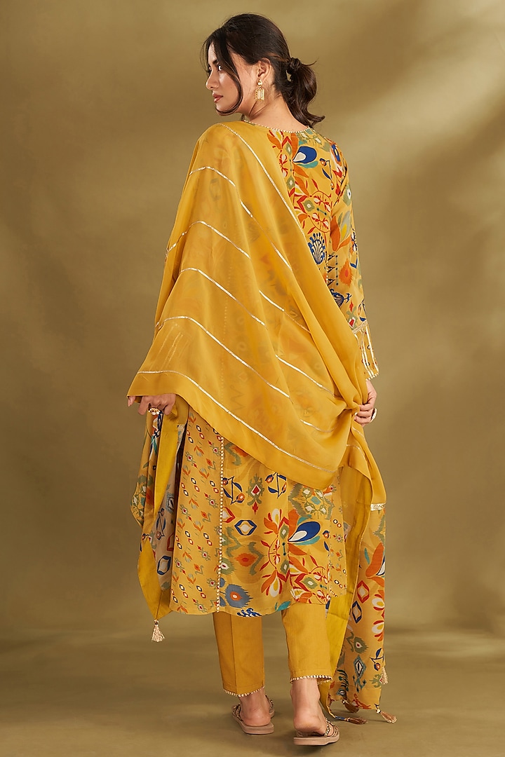 Dandelion Yellow Natural Crepe Embroidered & Printed Kurta Set by Affroz at Pernia's Pop Up Shop
