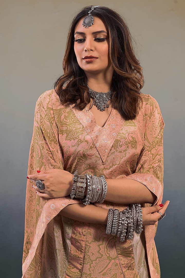 Pastel Pink Viscose Crepe Paisley Printed Kaftan by Affroz at Pernia's Pop Up Shop