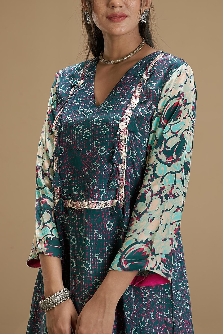 Green Viscose Crepe Asymmetrical Kurta Set by Affroz at Pernia's Pop Up Shop