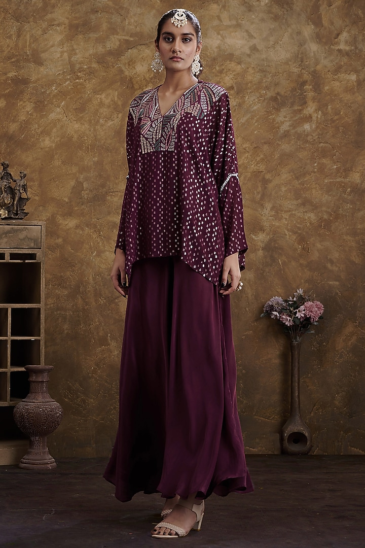 Wine Embroidered Kurta Set by Affroz at Pernia's Pop Up Shop