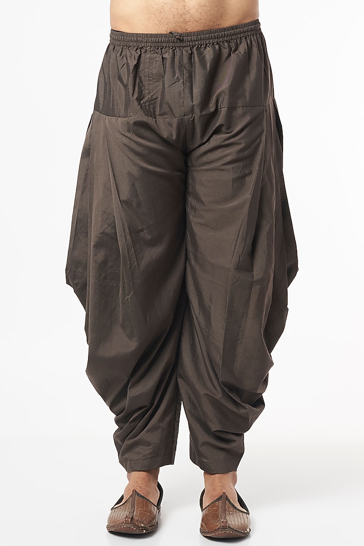 Grey Silk Muslin Embroidered & Digital Printed Kurta Set by Agape Men at Pernia's Pop Up Shop