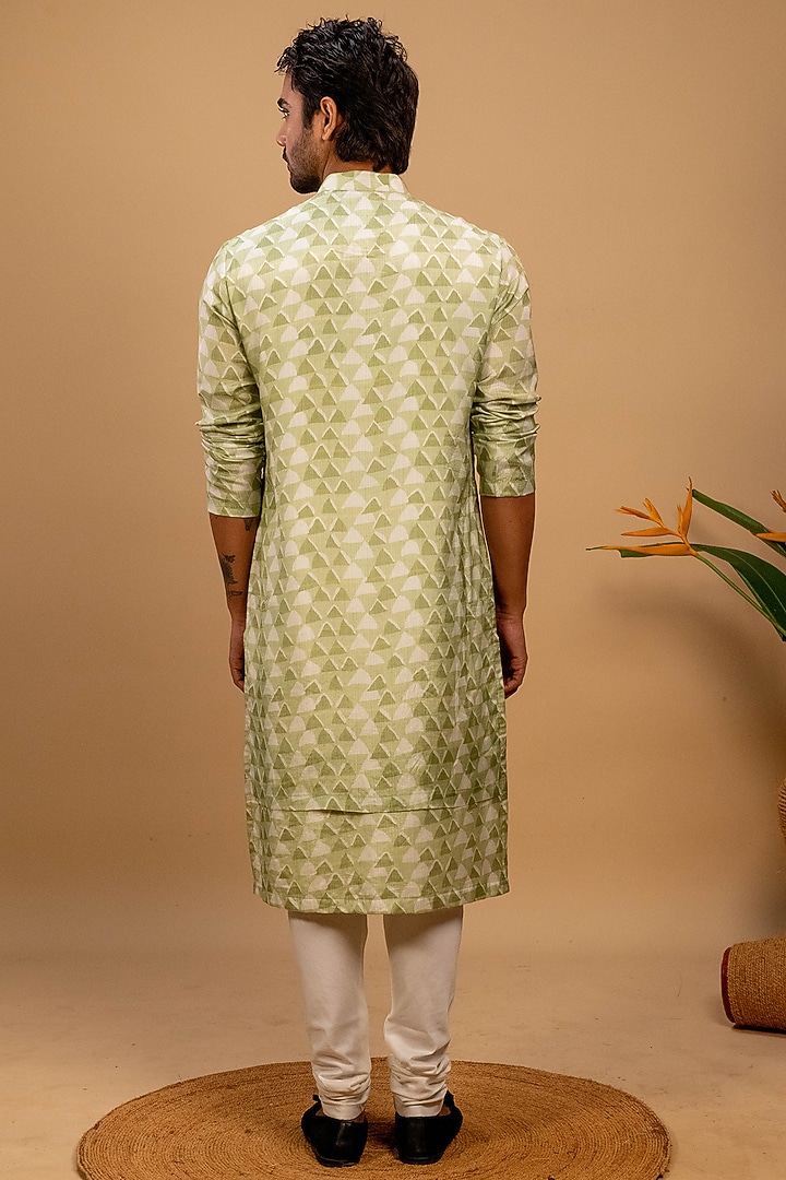 Green Muslin Printed Kurta Set by Agape Men at Pernia's Pop Up Shop