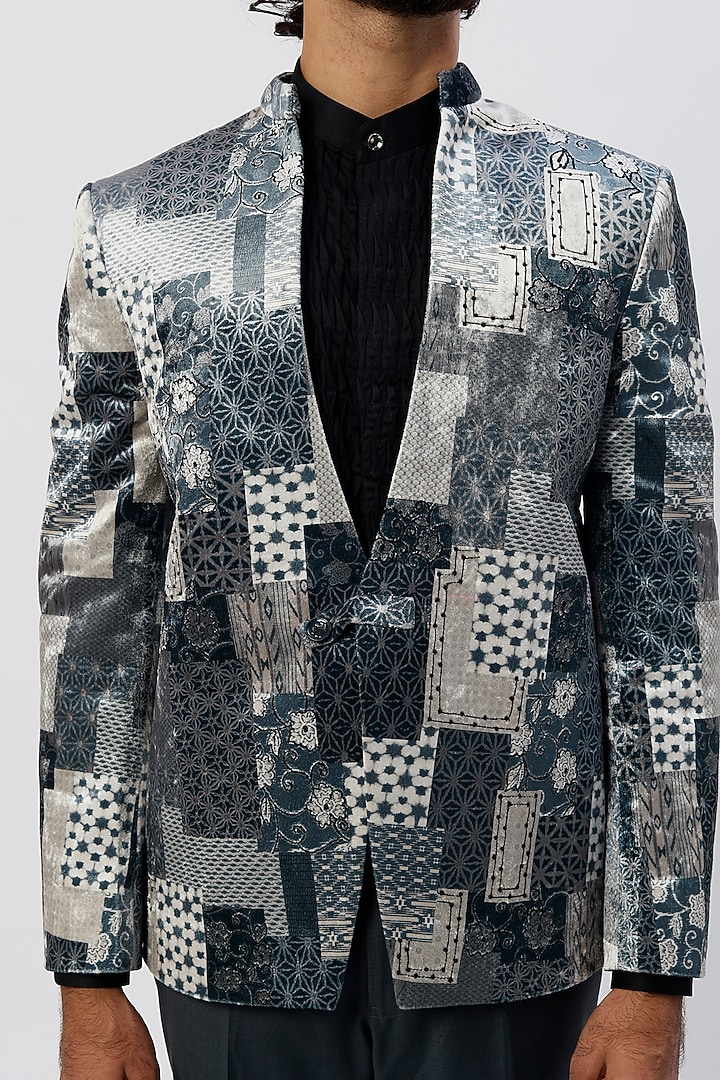 Grey Printed Blazer Set by Agape Men at Pernia's Pop Up Shop