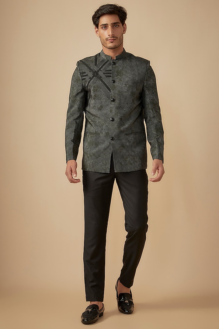 Greyish Suiting Geometric Motifs Bandhgala Set by Agape Men